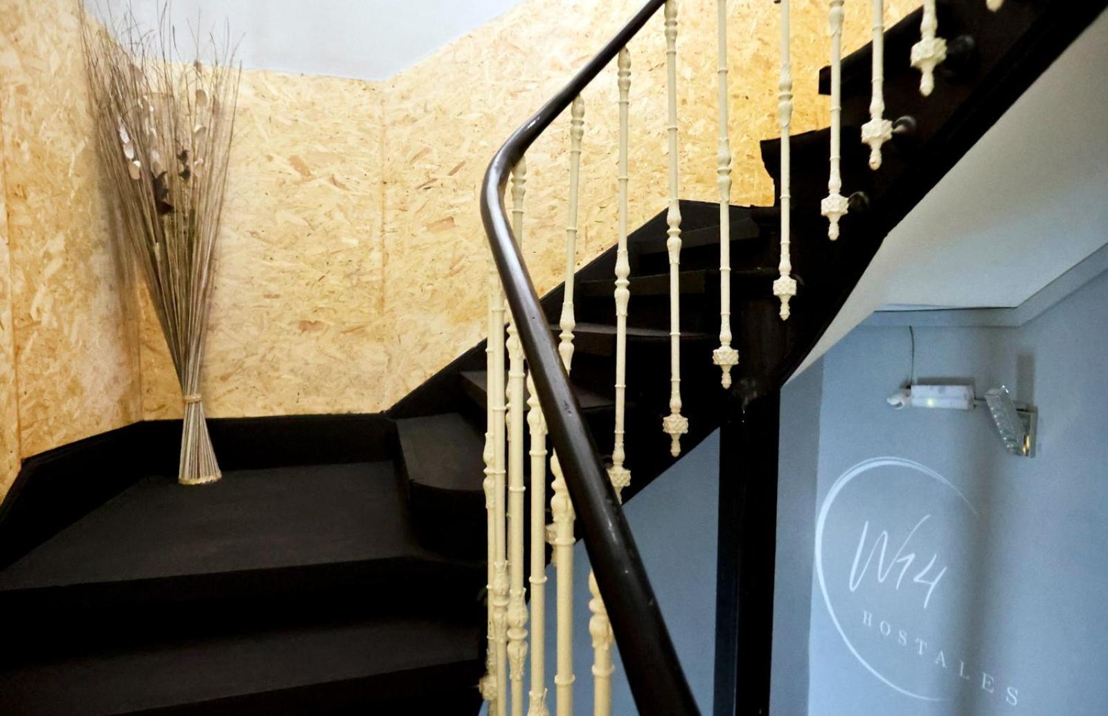 W14 Hostales Vigo Ngoại thất bức ảnh